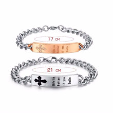Pas cher personnalisé unisexe fait métal étiquettes logo slogan bracelets